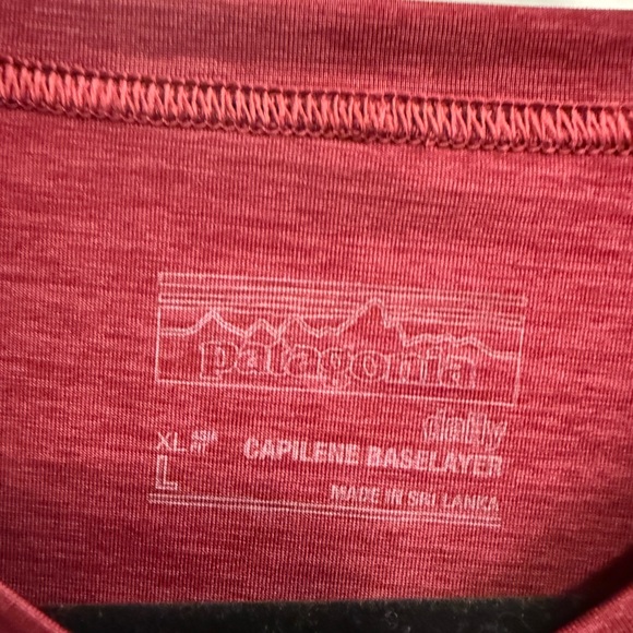 Patagonia Capilene Cool Daily Graphic Maroon V-Neck Tee - Picture 2 of 2
